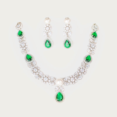 Faiza Emerald Diamond Necklace Set