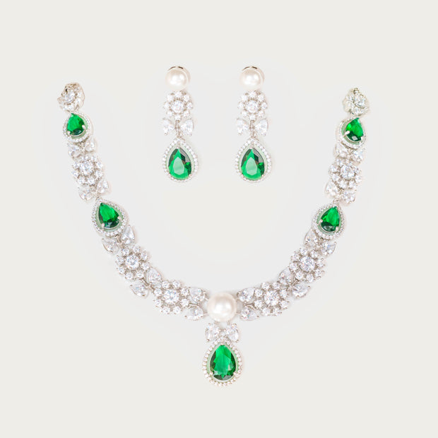 Faiza Emerald Diamond Necklace Set