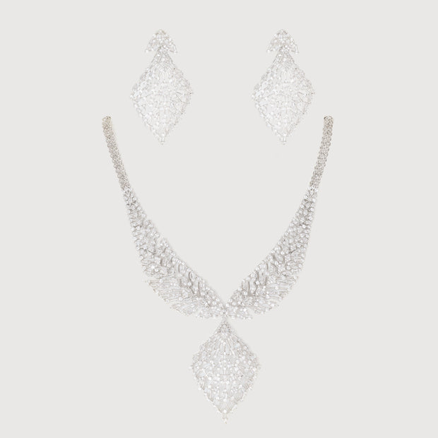 Kaneri Diamond Necklace Set