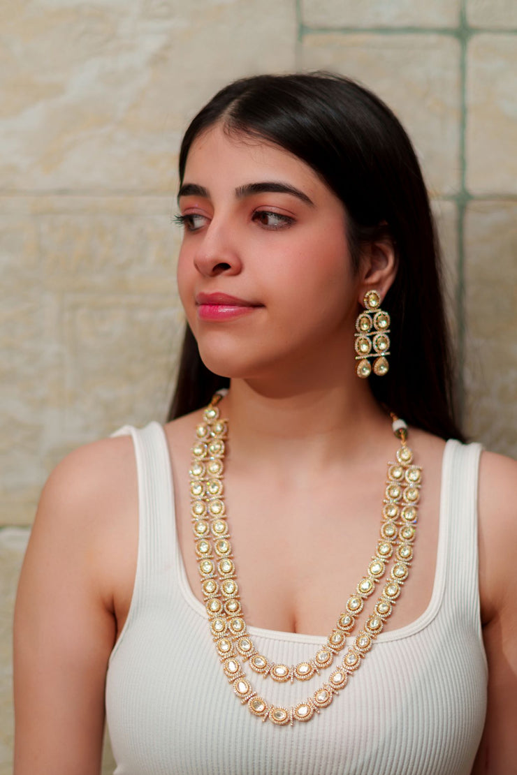 Aarushi Long Kundan Set