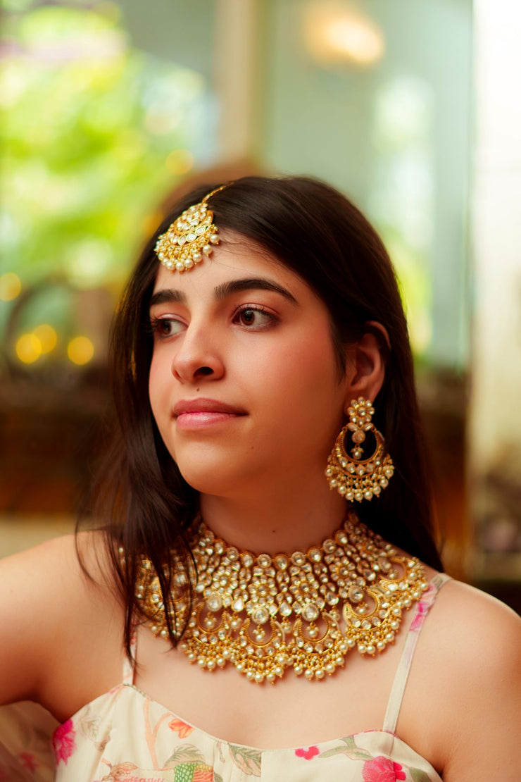 Harika Gold  Kundan Set