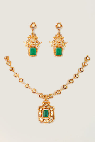 Eklavya Green Moissanite Set