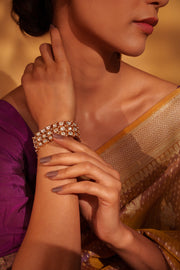 Raaiza Kundan Bracelet