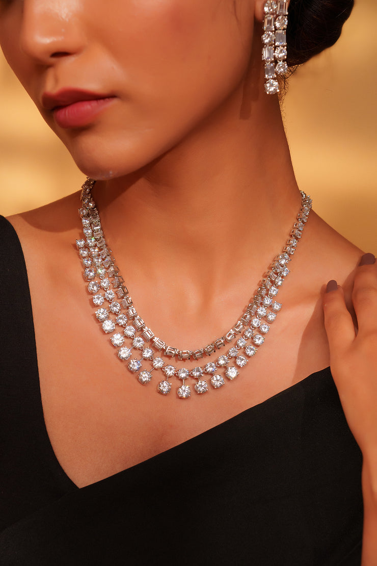 Fenil Diamond Necklace Set