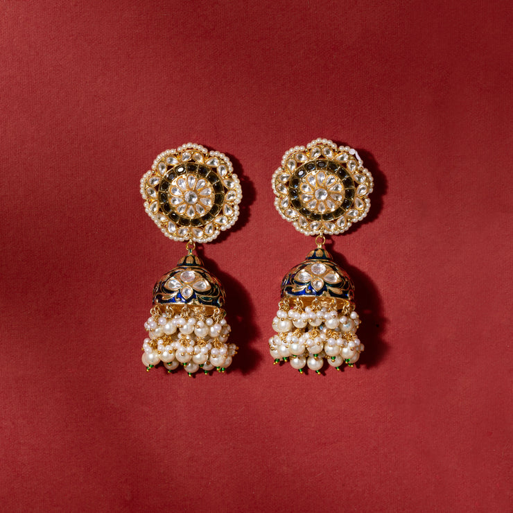 Kundan Jhumkis zevarbygeeta